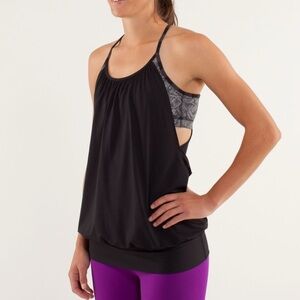 Lululemon Athletica No Limits Tank Black Rose Herringbone Built in Bra Size 6